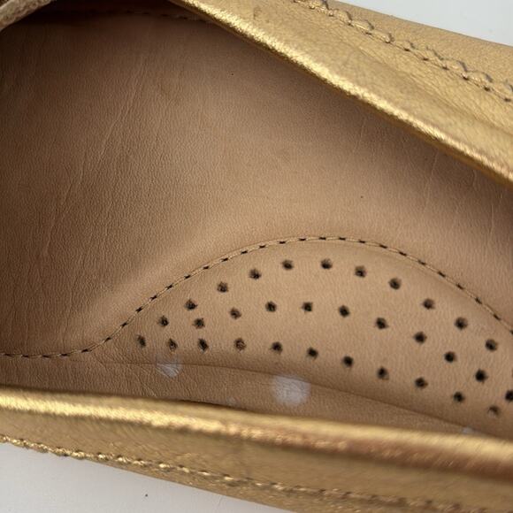 GH Bass & Co Womens PAMMY Metallic Gold Leather Slip On Loafer Size 9 - Picture 9 of 9
